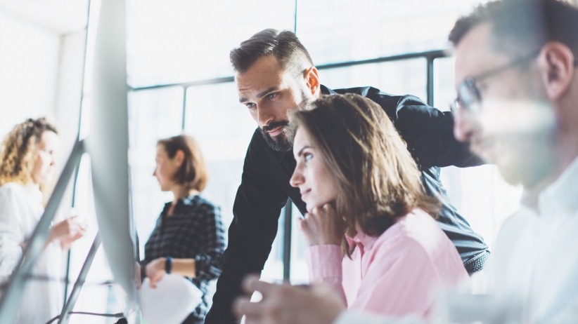 3 Keys to Stop Being a Helicopter CEO