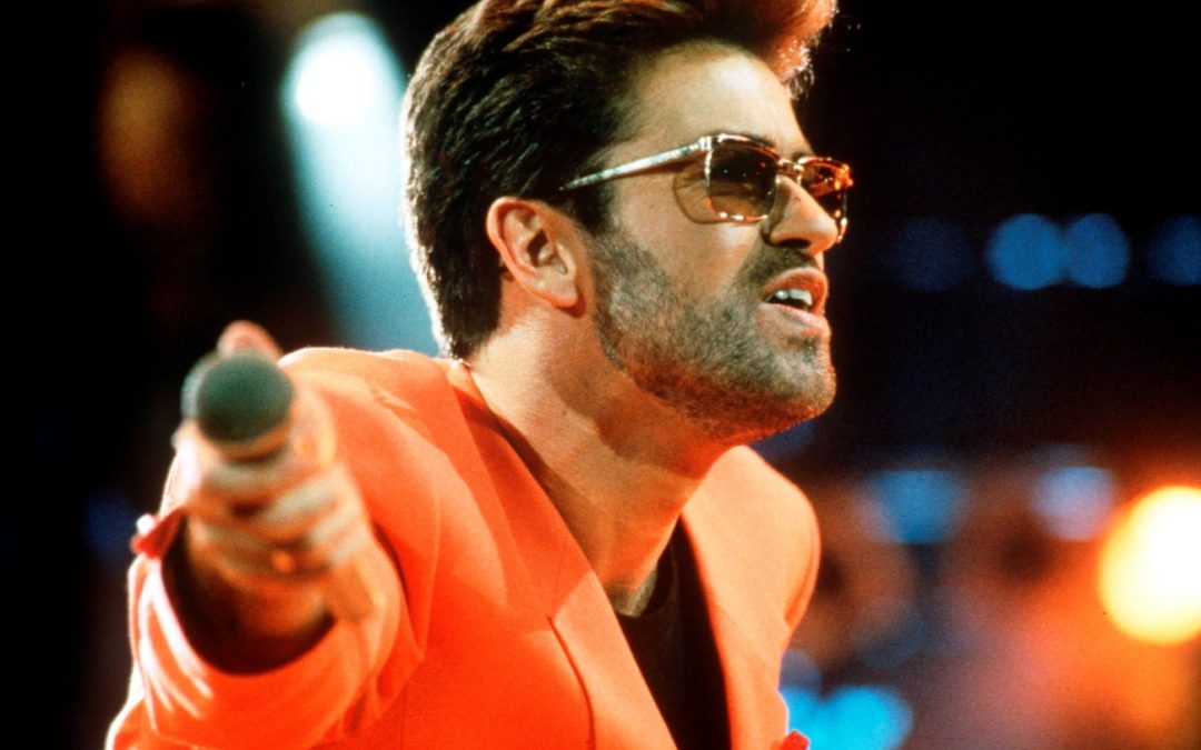 Watch George Michael S Inspiring Performance Of Somebody To Love