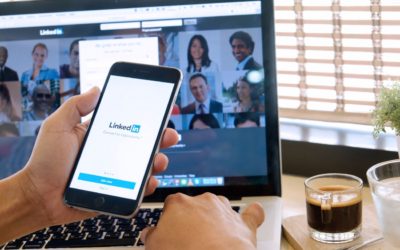 How to Use LinkedIn, Twitter and Snapchat in Your Next Job Search
