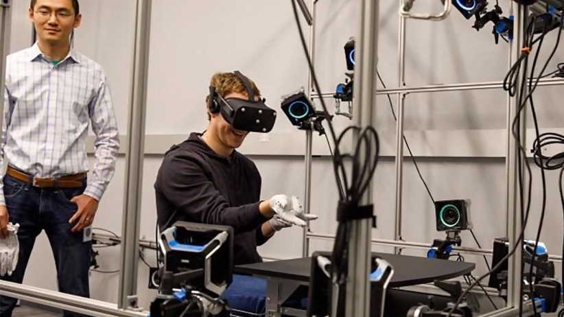 Mark Zuckerberg Tries Out Virtual Reality Gloves