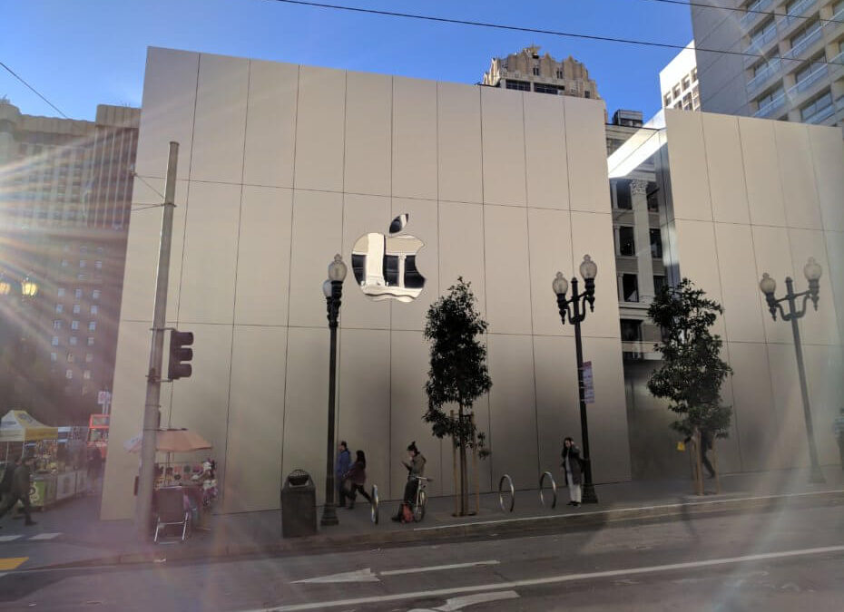 Investors bet Trump-fueled tech rally far from over