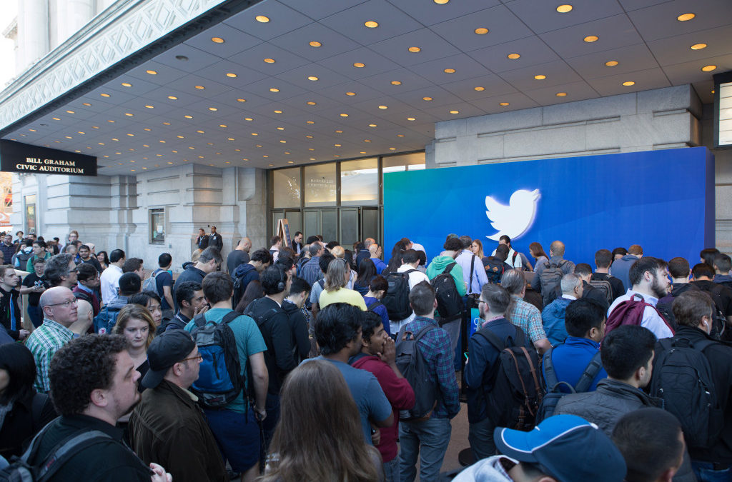 Twitter simplifies API platform, publishes 2017 developer roadmap