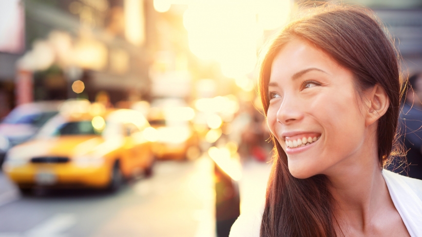 8 Ways to Train Your Brain to Become More Positive