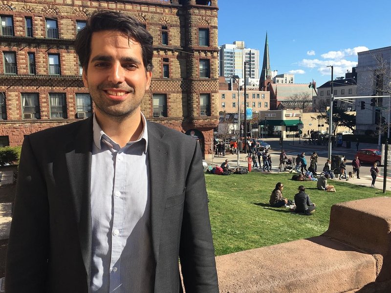 Without A Special Visa, Foreign Startup Founders Turn To A Workaround