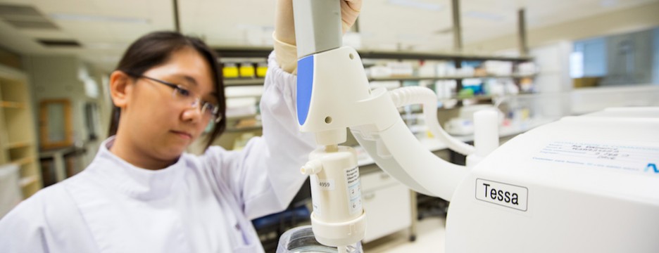 25 Cancer-Fighting Startups In Chicago | Fermilab’s 2 New Research Hubs